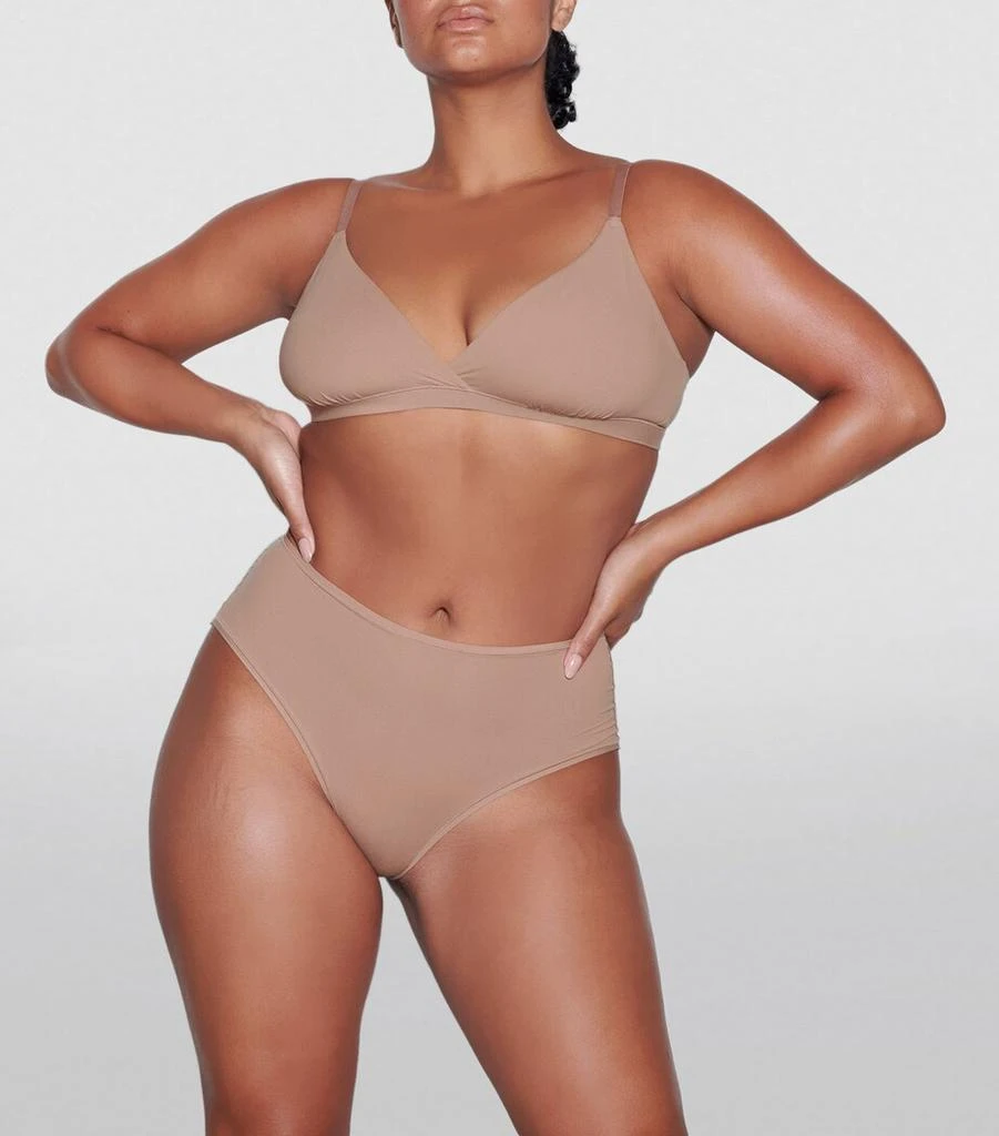 SKIMS Fits Everybody Triangle Bralette 2