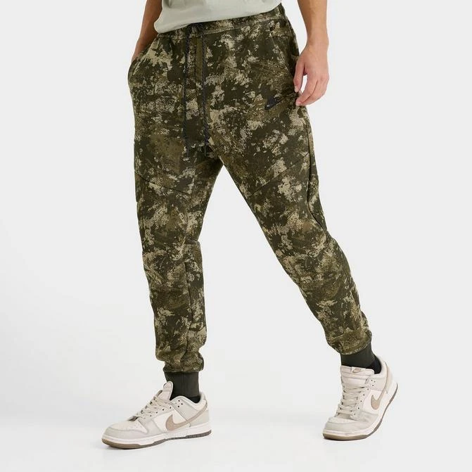 NIKE Men's Nike Tech Fleece Camo Jogger Pants 1