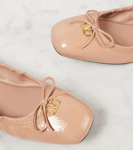 Valentino VLogo Signature leather ballet flats 6