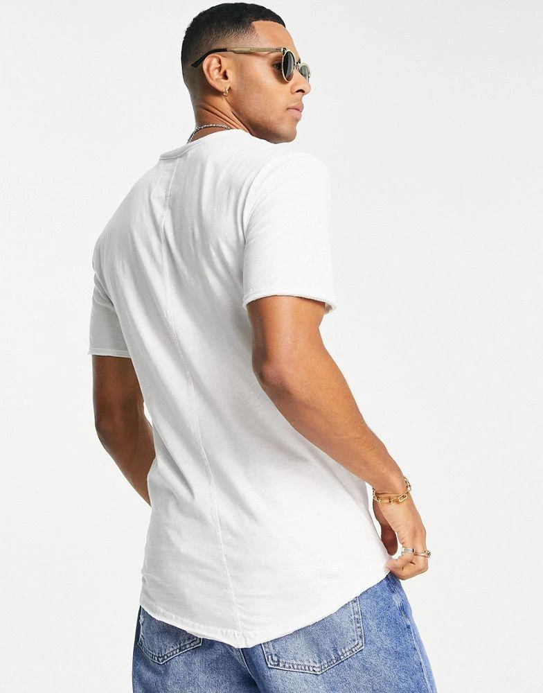 Shop ONLY SONS basic t-shirt in white on Sale at BeyondStyle