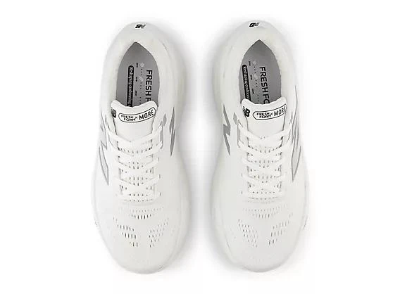 New Balance Fresh Foam X More v5 4