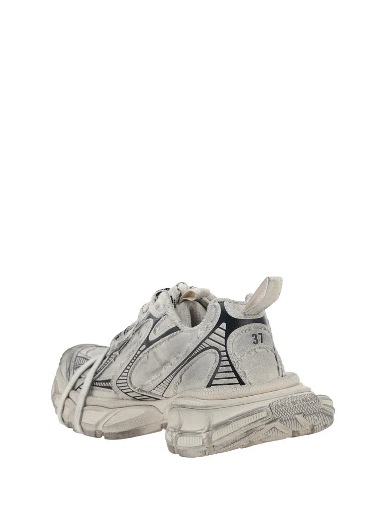 Balenciaga 3XL Destroyed Sneakers 3