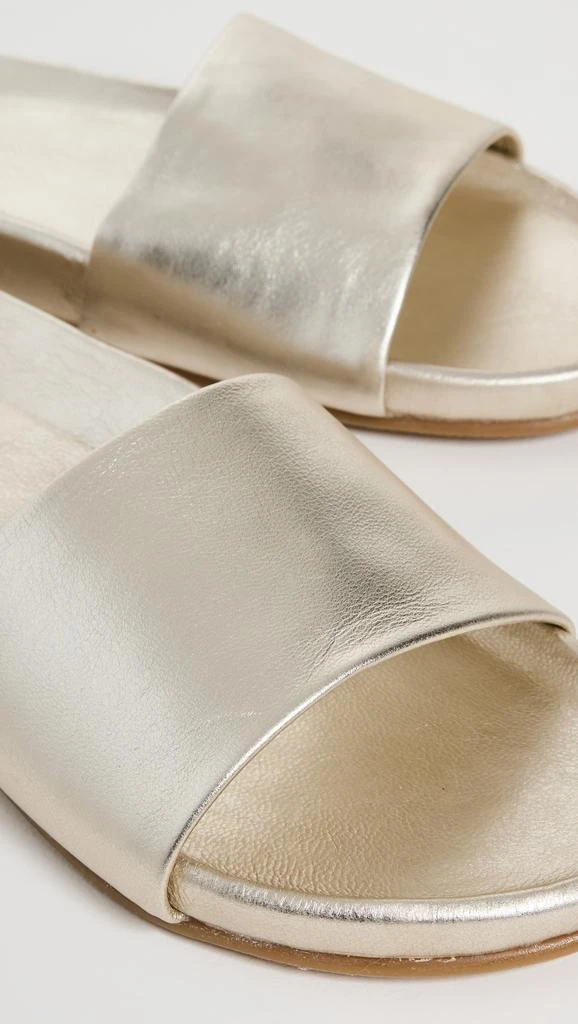 beek Gallito Sandals 5