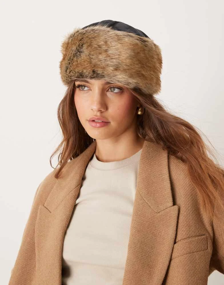 Barbour Barbour Ambush faux fur hat in navy and brown 4
