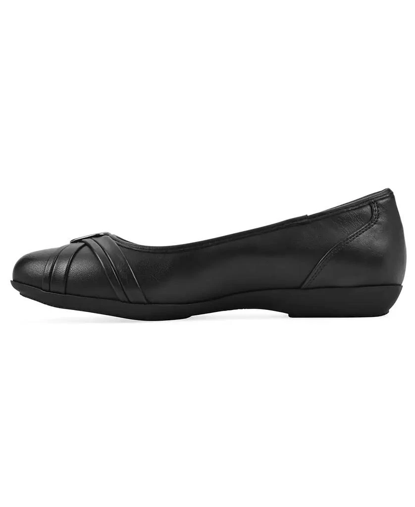 White Mountain Women's Calming Ballet Flats 10