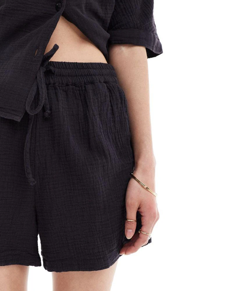 ONLY ONLY cheesecloth shorts co-ord in wash black 2