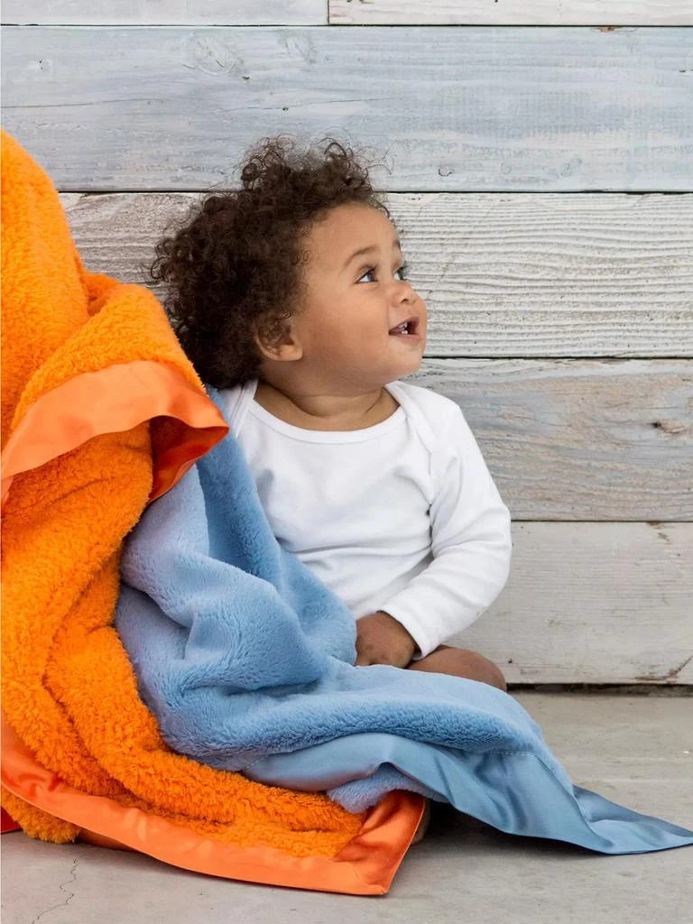 Little Giraffe Luxe Satin Blanket 3