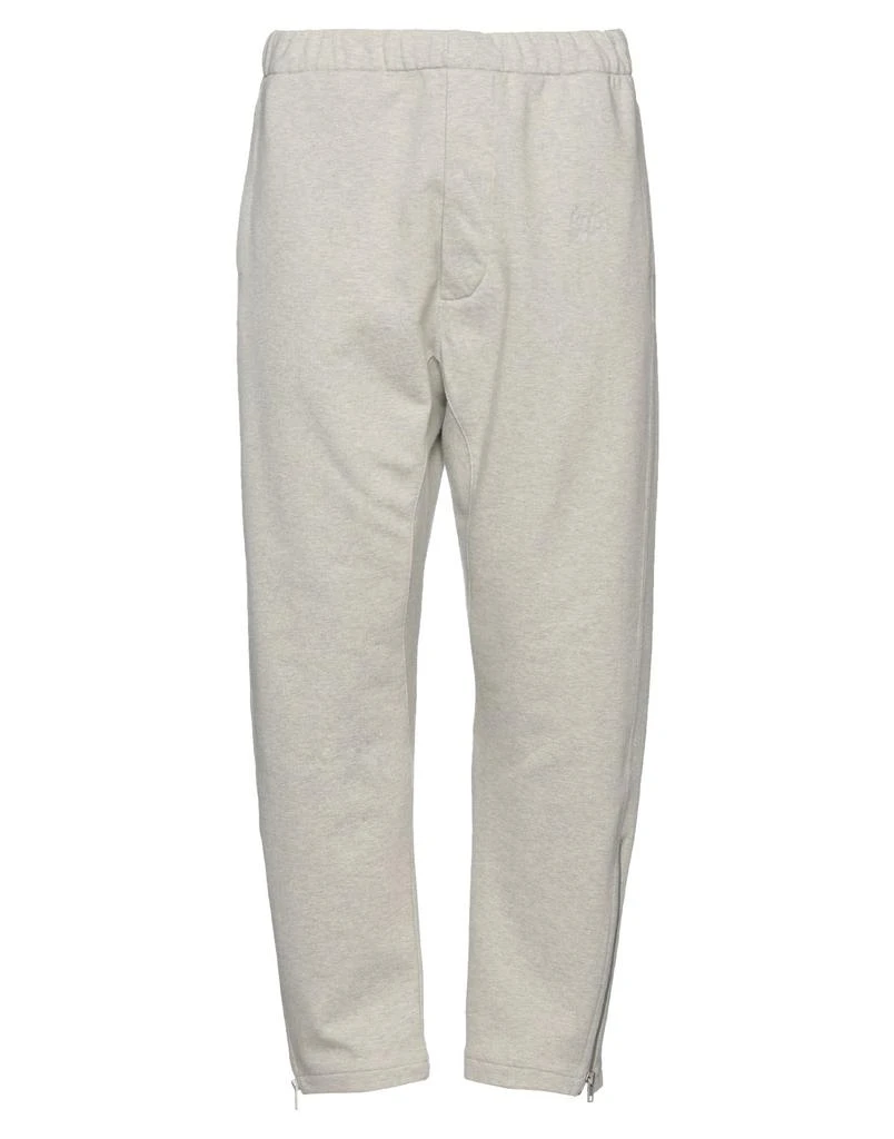 MAISON MARGIELA Casual pants 1