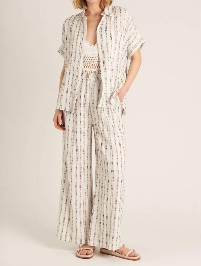 En Creme En Creme - High Waisted Striped Pattern Pants