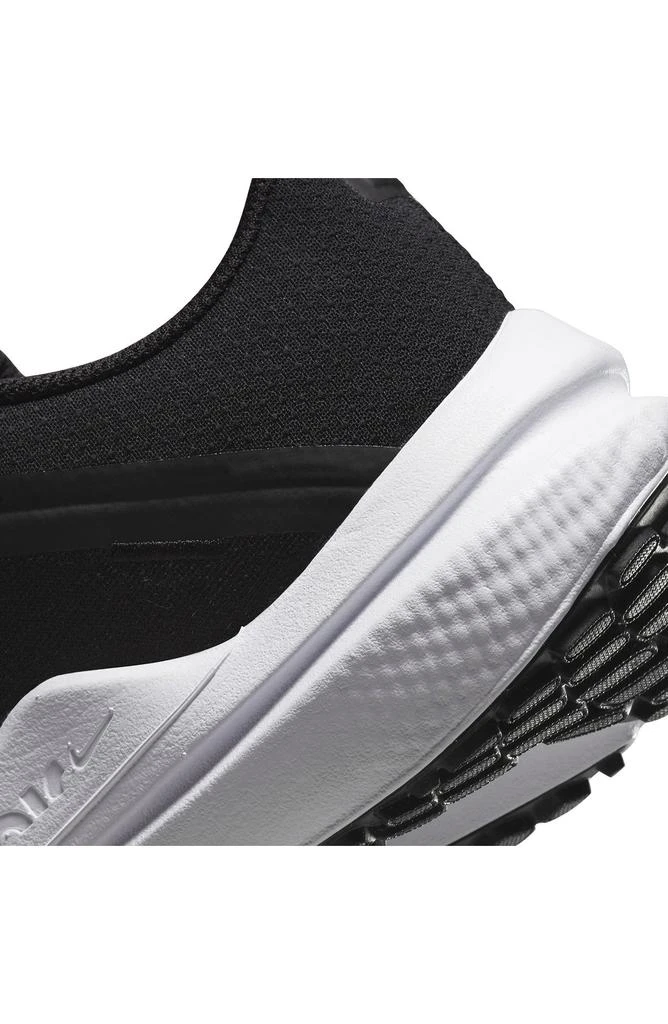 NIKE Air Winflo 10 Running Shoe 10