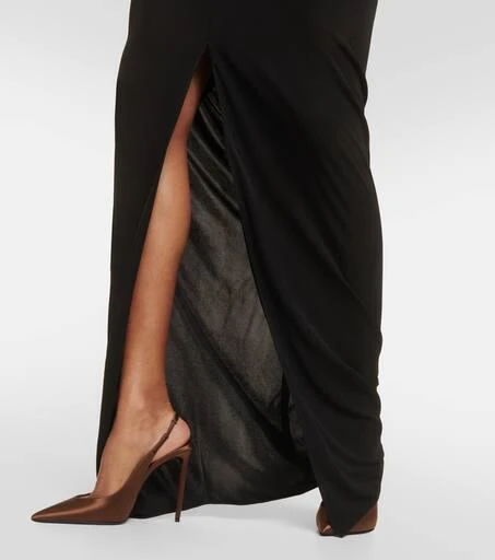 Yves Saint Laurent V-neck gown 5