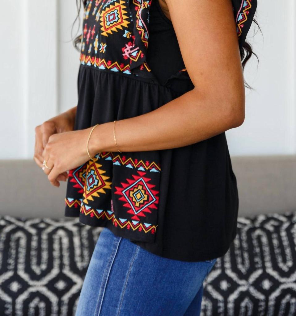 Andree By Unit Sophia Embroidered Blouse In Black