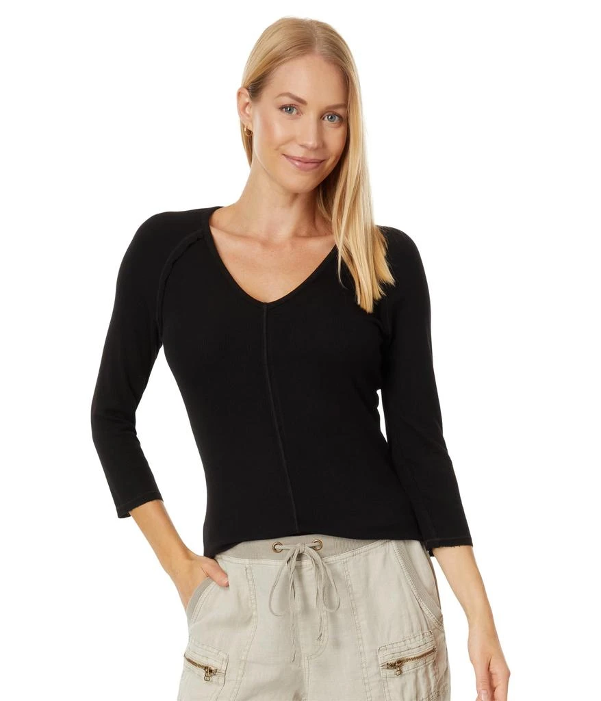 XCVI Bran V-Neck 1