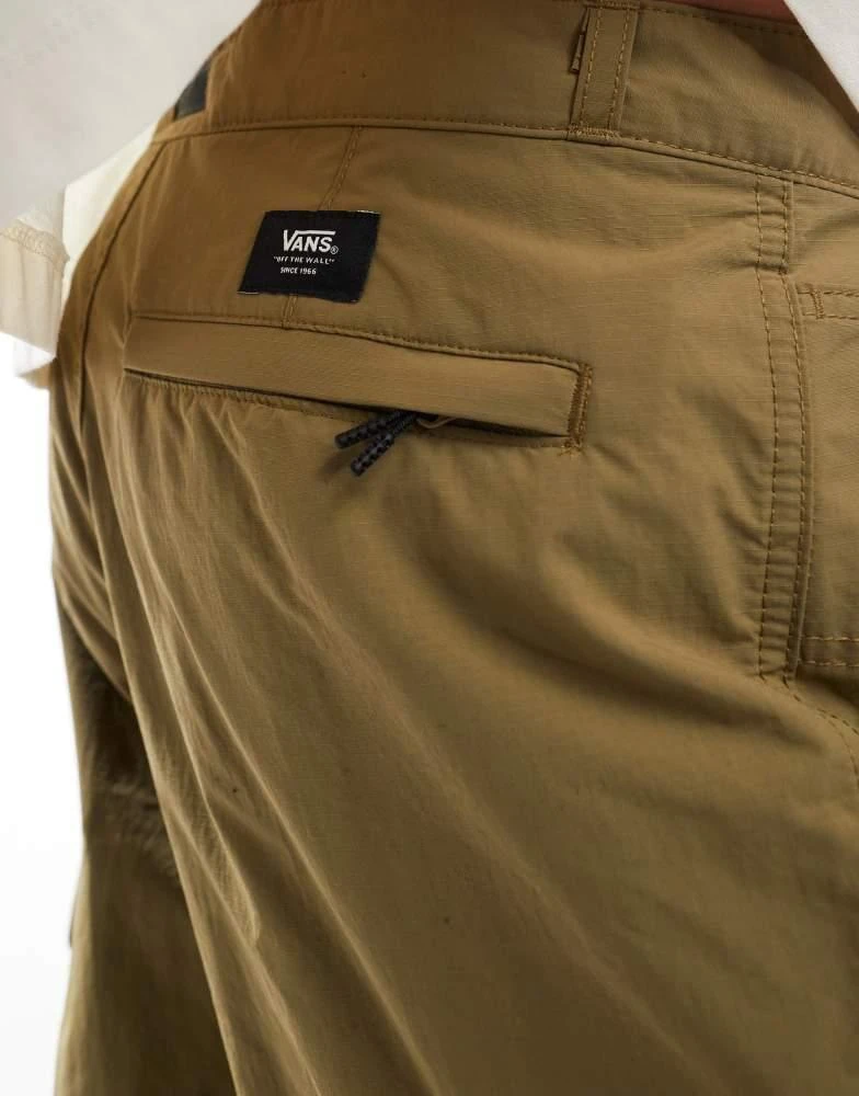 Vans Vans MTE service loose fit cargo trousers in khaki 5