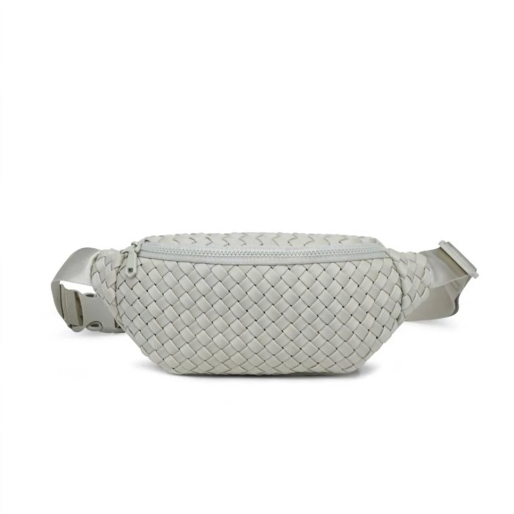 SOL and SELENE Women
s Aim High Woven Neoprene Belt Bag In Sage Green