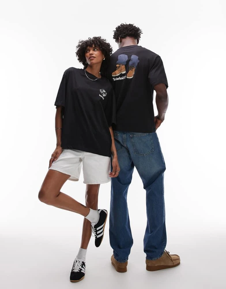 Timberland Timberland My 6"" Boots backprint oversized t-shirt in black 1
