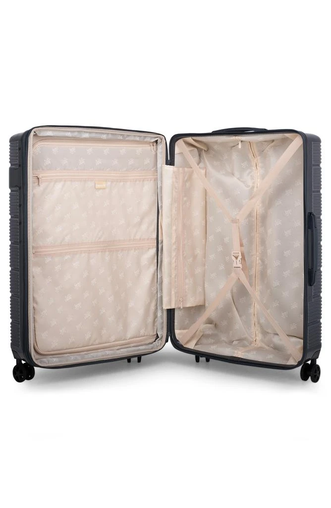 Vacay Spotlight 28-Inch Hardside Spinner Luggage 3