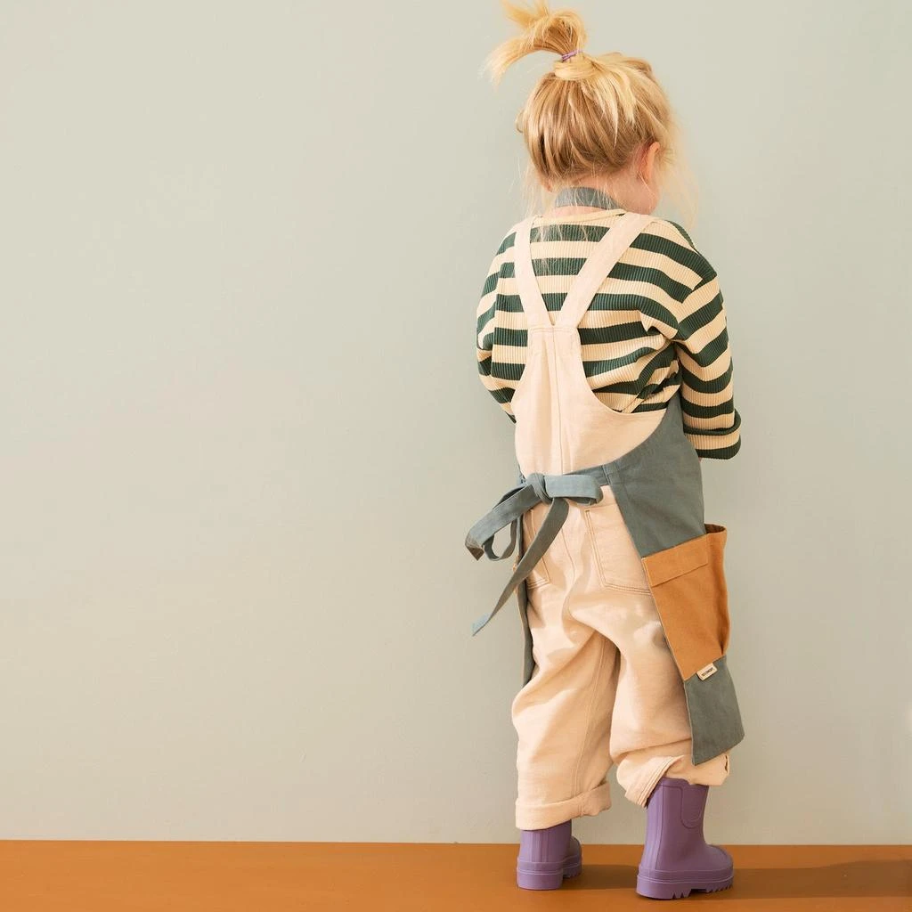 Kids Concept Kid's Concept Set with Apron and Tools 4
