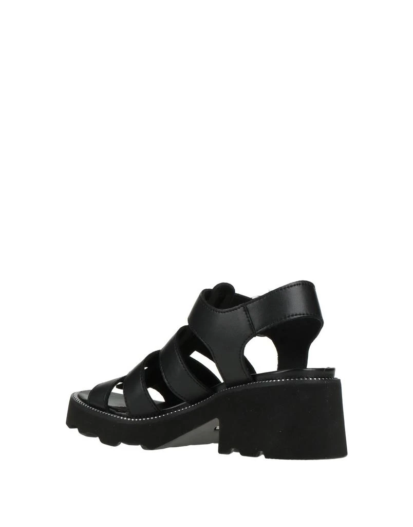 CULT Sandals 3