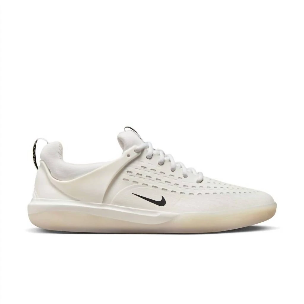 NIKE Nike - Men's SB Nyjah 3 Sneakers 1