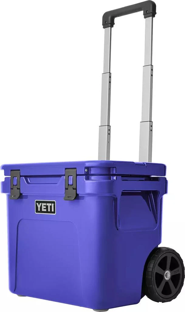 YETI YETI Roadie 32 Wheeled Cooler 3