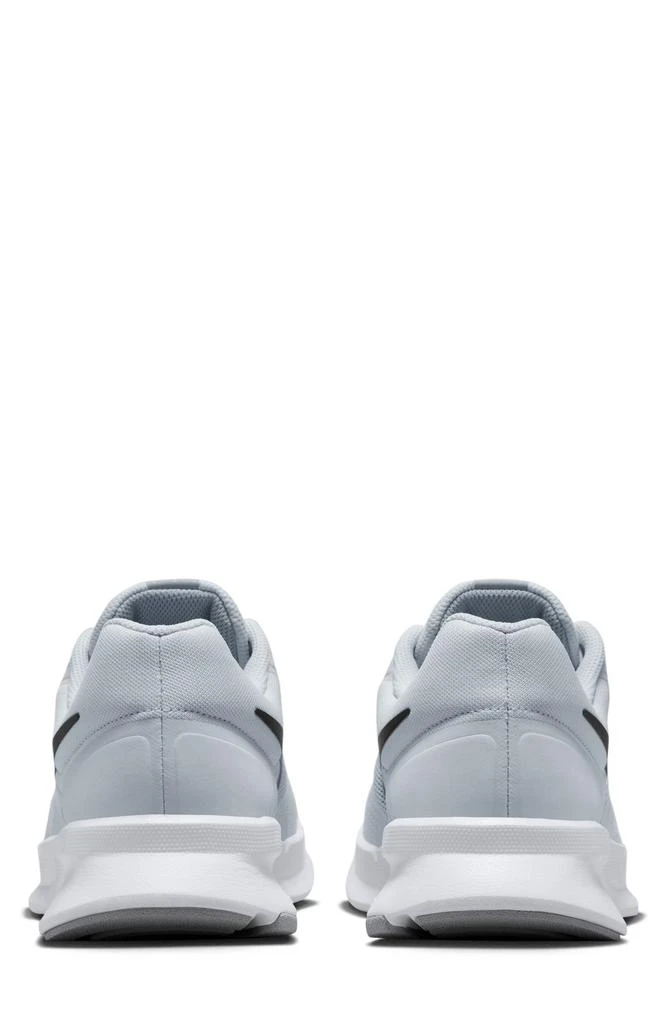 NIKE Run Swift 3 Running Shoe 2