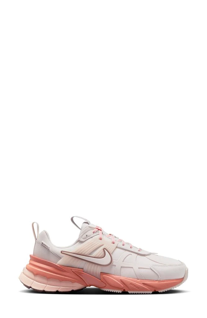 NIKE V2K Run Gore-Tex® Waterproof Sneaker 2