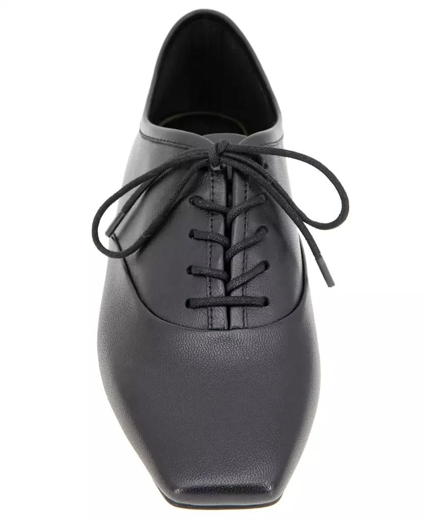 Kenneth Cole Women's Justice Square Toe Lace Up Flats 6