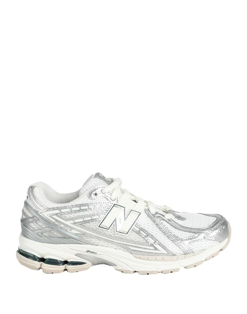 New Balance Sneakers 1