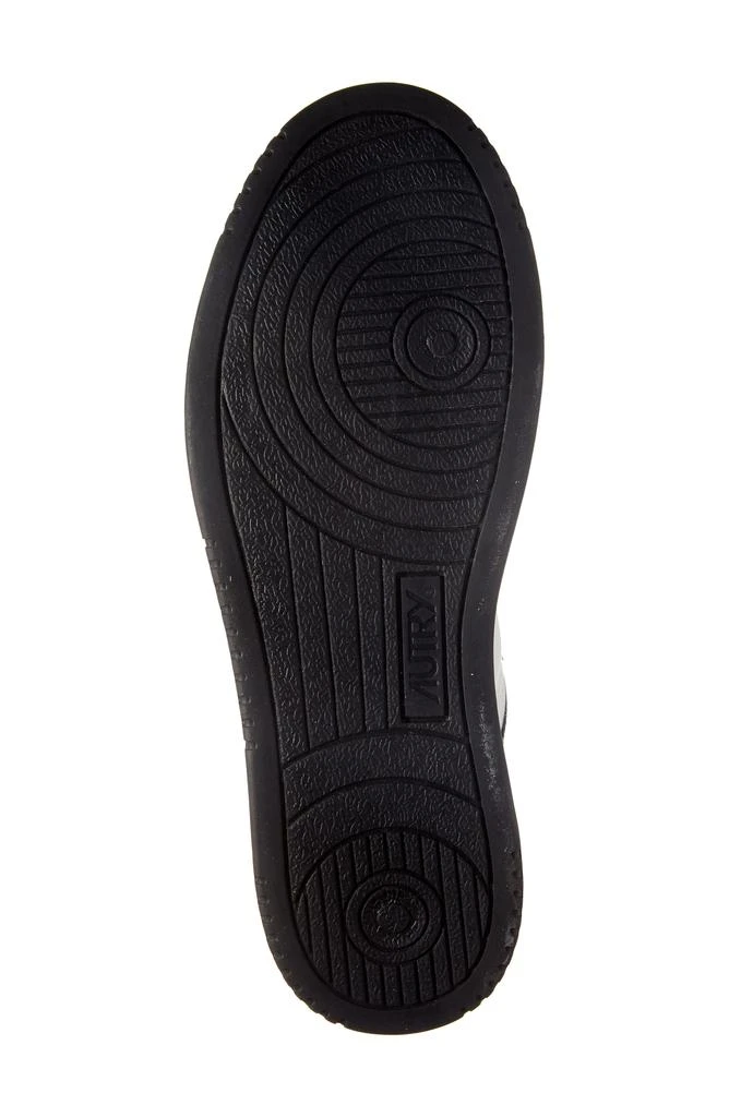 Autry Medalist Mid Sneaker 6