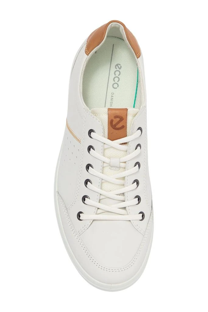 ECCO Soft Classic Low Top Sneaker 4