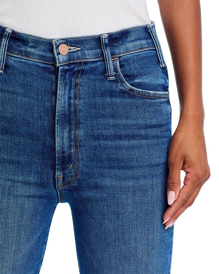 MOTHER The Hustler Frayed Ankle Jeans in Grasping At Straws 6