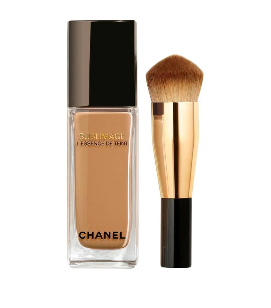 Chanel SUBLIMAGE L'ESSENCE DE TEINT Ultimate Radiance-Generating Serum Foundation 1
