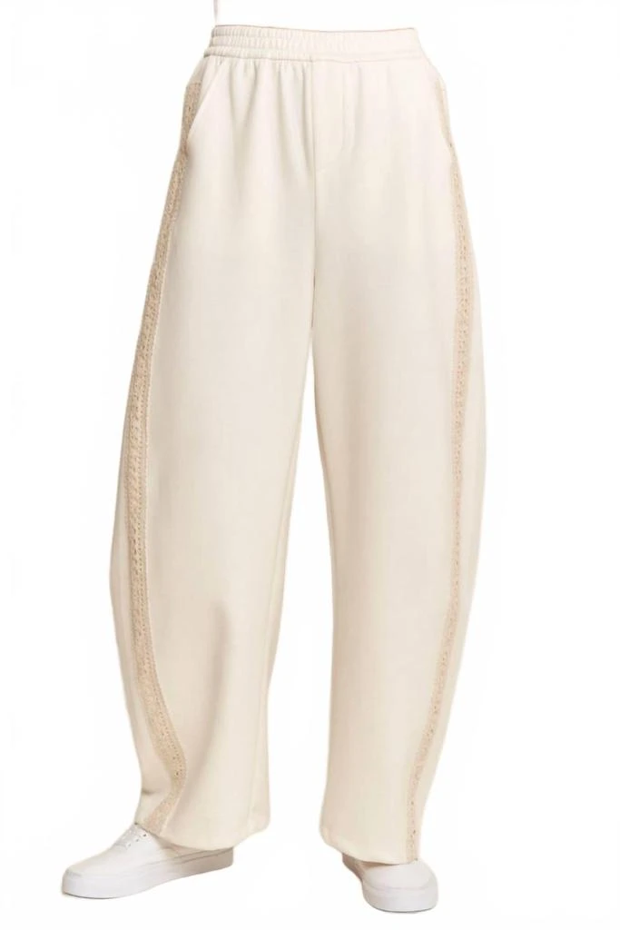 J.NNA Crochet Barrel Sweatpants In Cream
