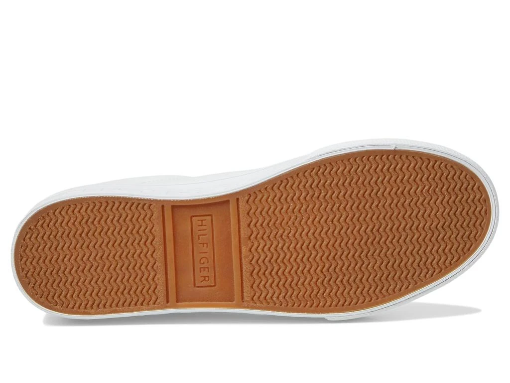 Tommy Hilfiger Bueri 3