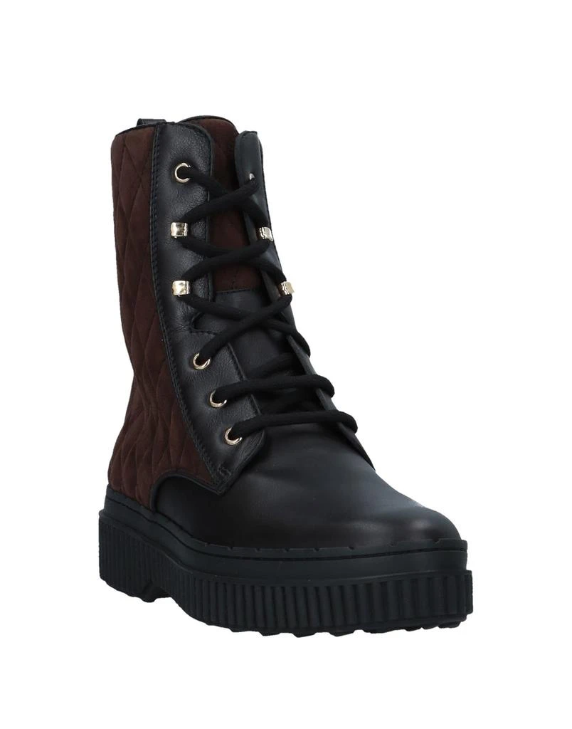 Tod's Ankle boot 2