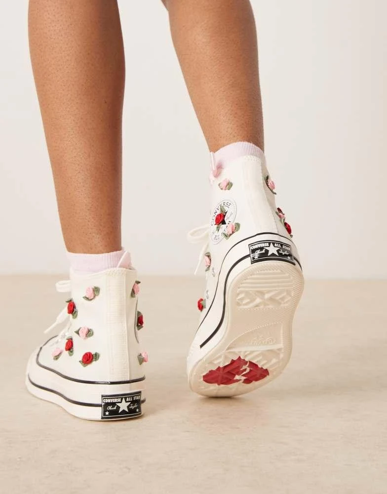 Converse Converse Hearts Chuck 70 Hi trainers in white with embroidered roses 3