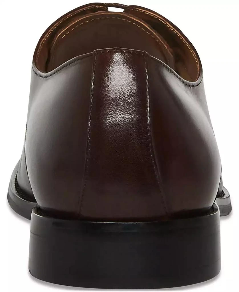 Steve Madden Men display picture 1