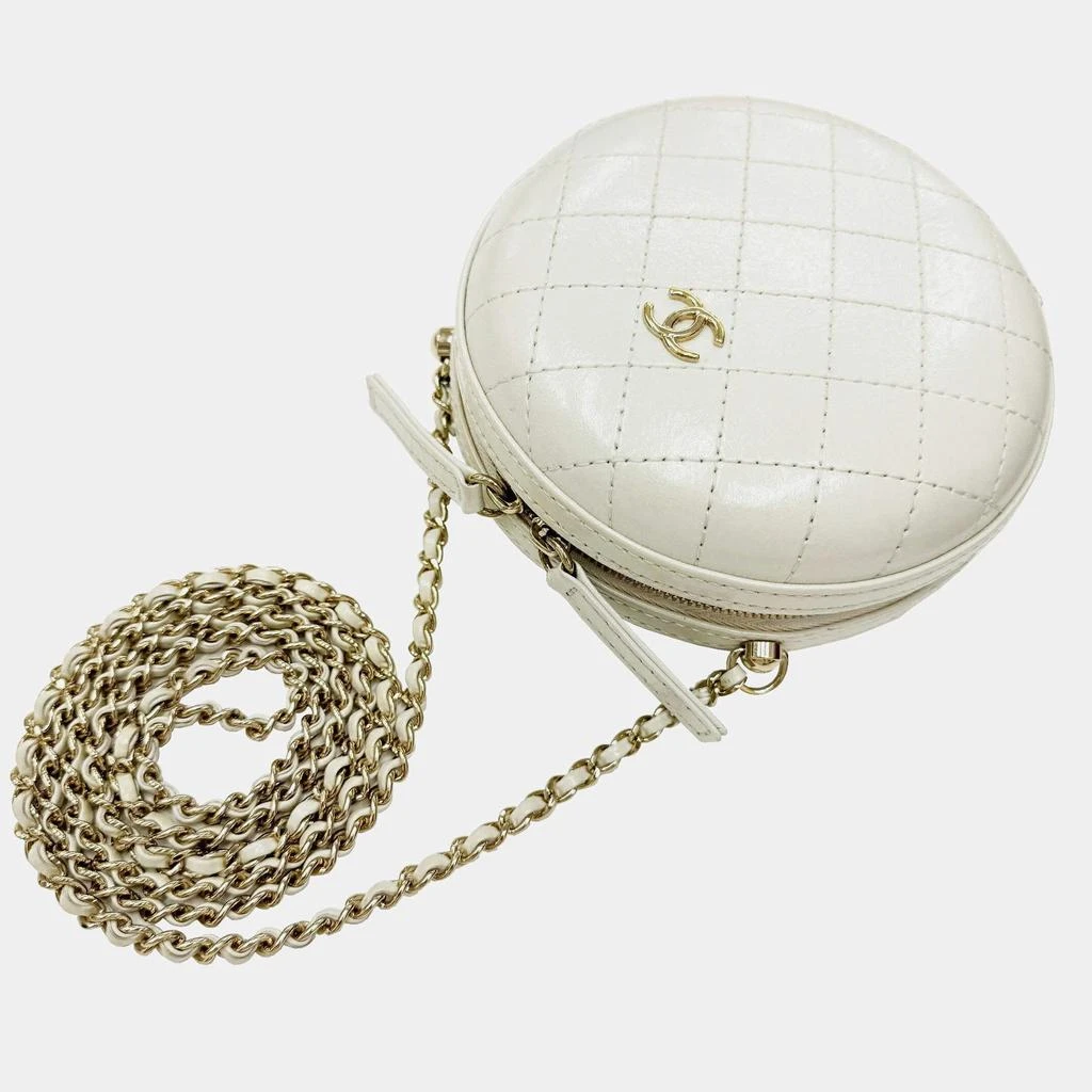 Chanel Chanel Ivory Leather Matelasse Round Chain Shoulder bag 7