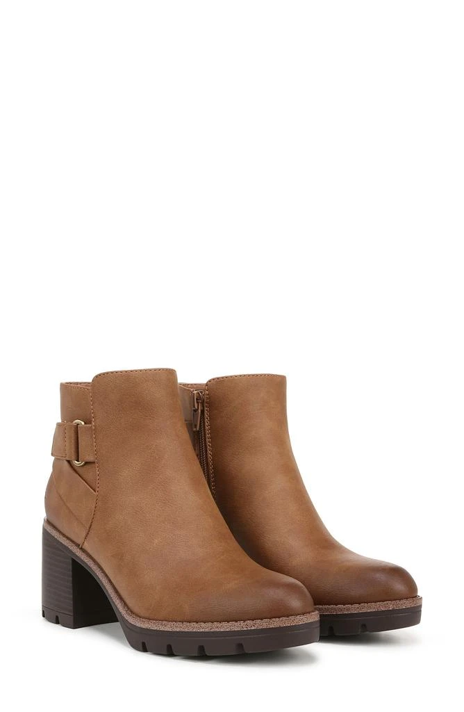 Naturalizer Madalynn Bootie 9