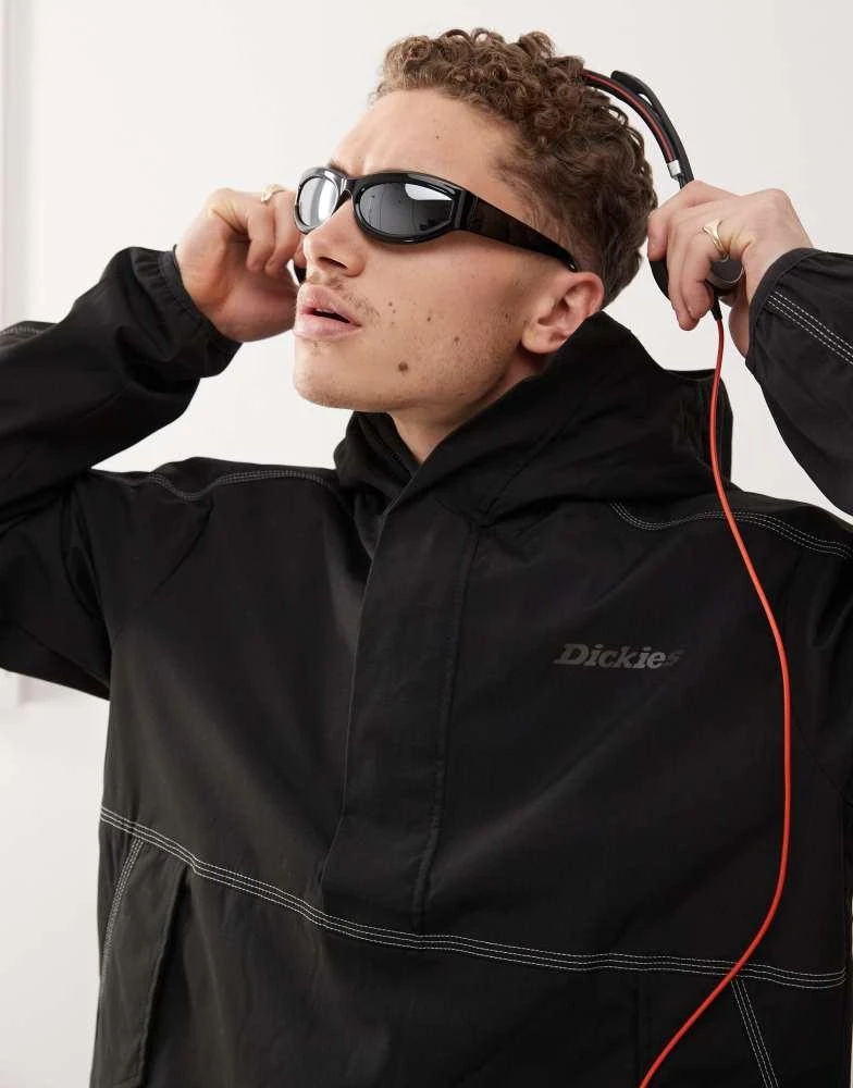 DICKIES Dickies Ronan hooded anorak in black 4