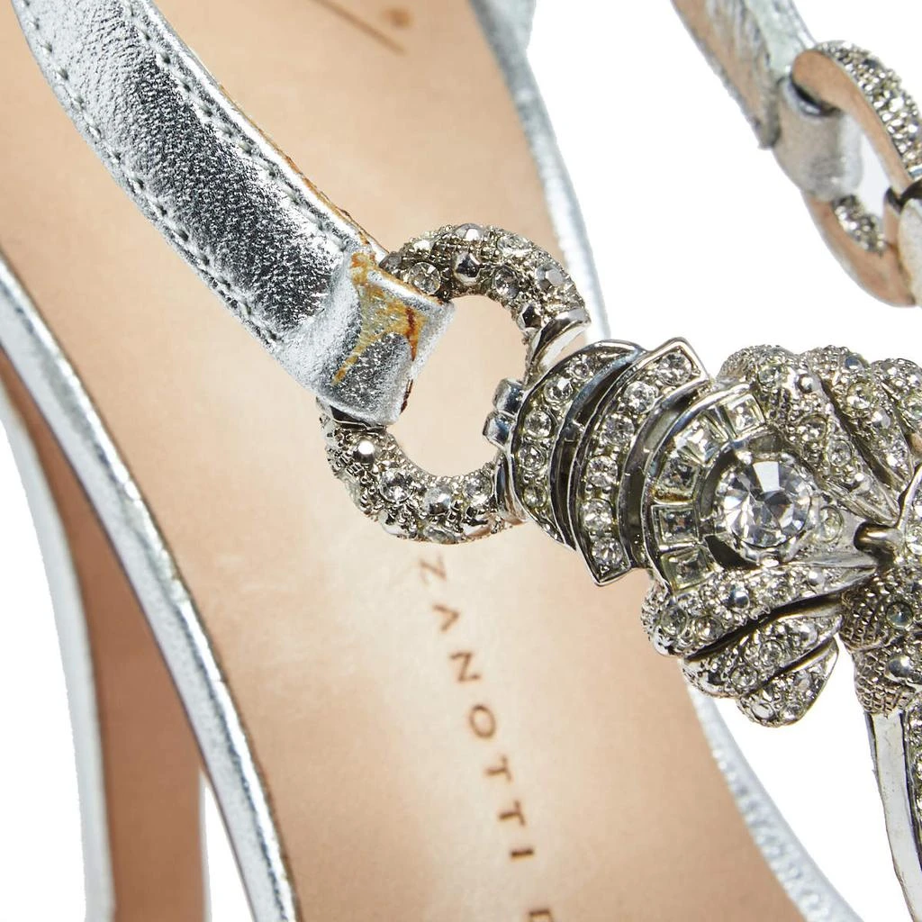 Giuseppe Zanotti Giuseppe Zanotti Metallic Silver Leather Crystal Embellished Open Toe Sandals Size 37.5 13