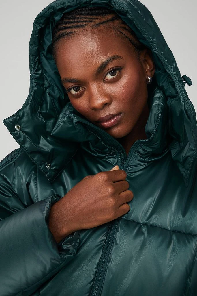 Alo Pearlized Pristine Puffer - Midnight Green 5