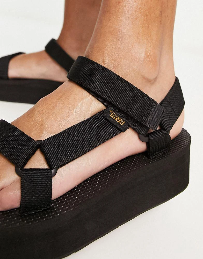 Teva Teva Universal flatform sandals in black 3