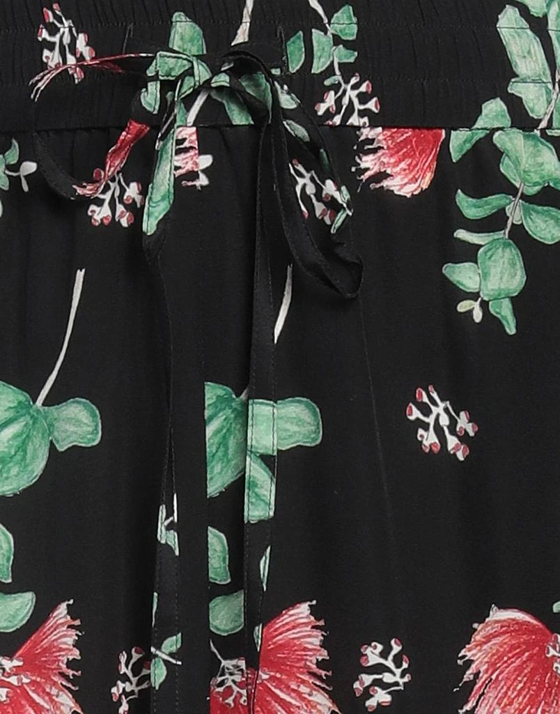 RED Valentino Shorts 
Bermuda 4