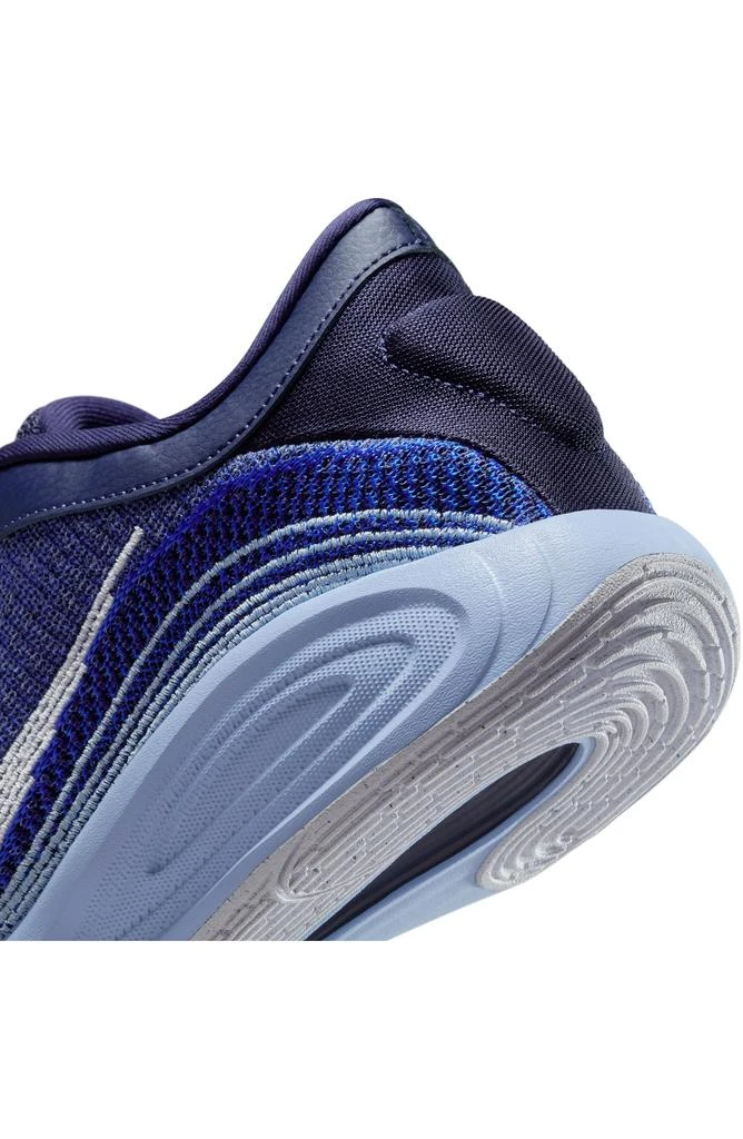 NIKE G.T. Hustle Academy Basketball Shoe 8