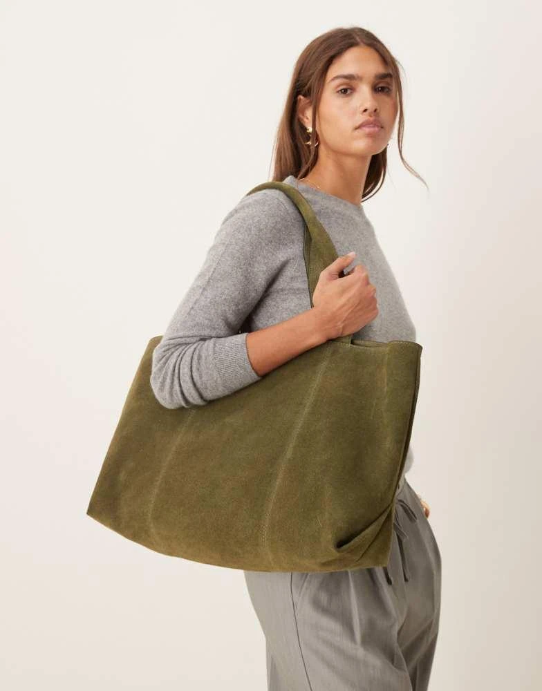 ASOS ASOS DESIGN suede boxy tote bag in green 4