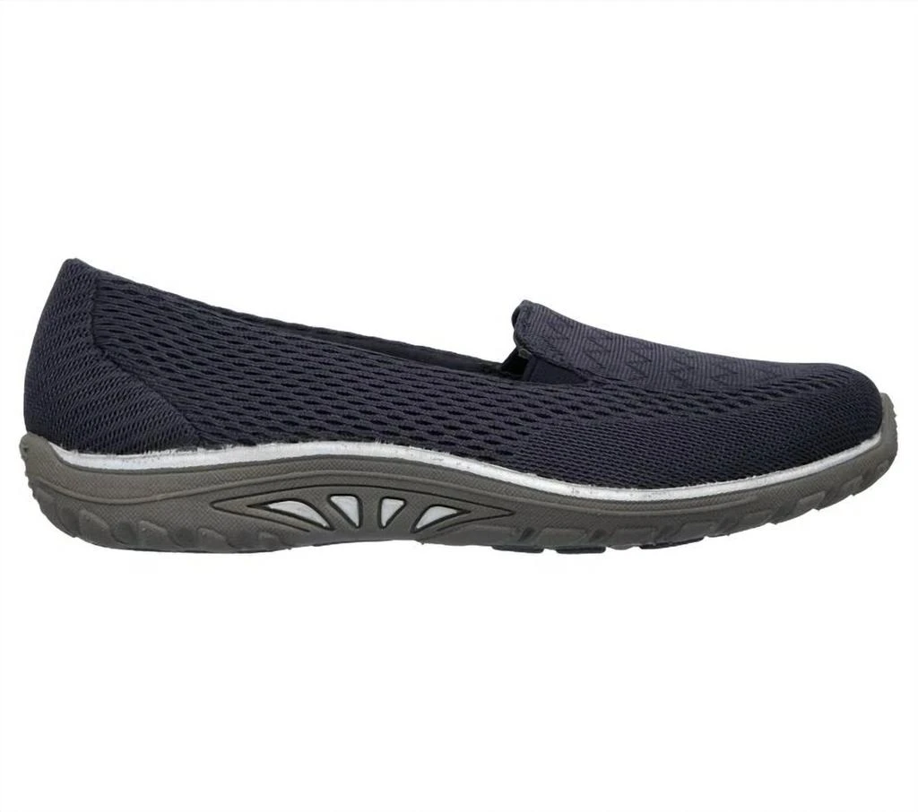 SKECHERS Women
s Reggae Fest Relaxed Fit Shoes In Navy 2