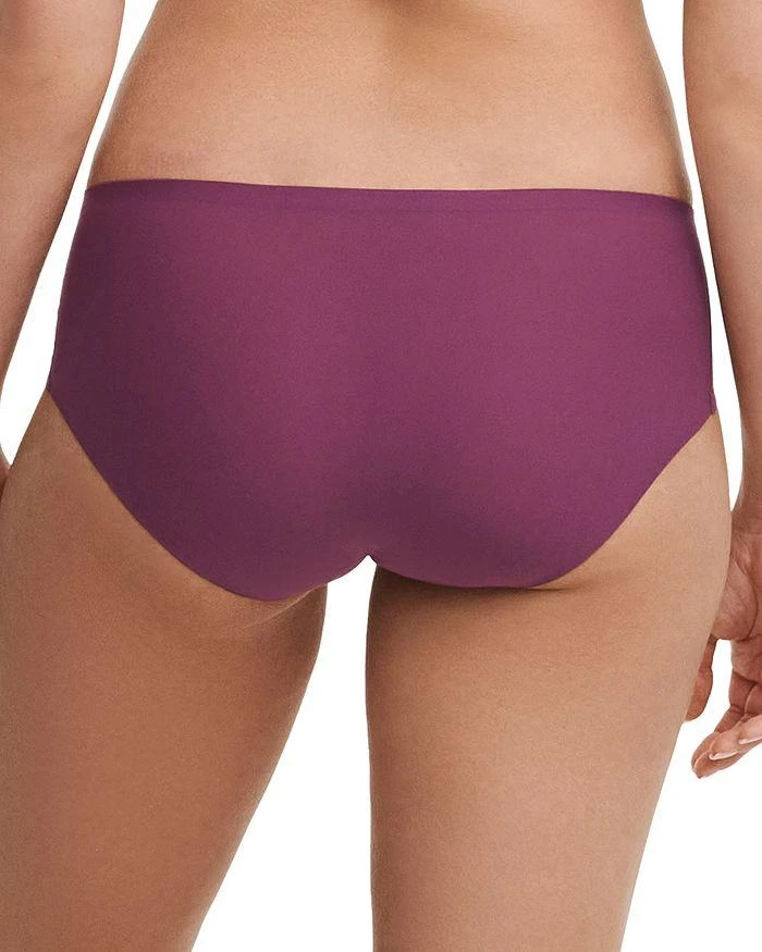 Chantelle Soft Stretch One-Size Seamless Hipster 2