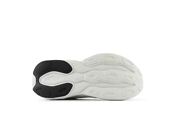 New Balance Fresh Foam X More v5 6